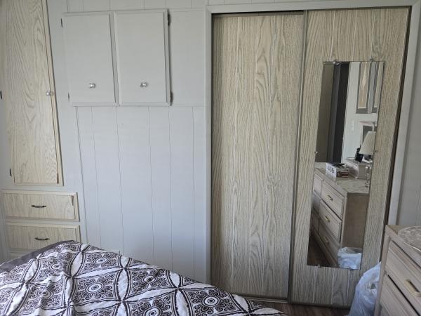 1980 Schult HS Mobile Home