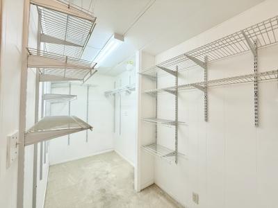 Photo 2 of 27 of home located at 24 Pine In The Wood Port Orange, FL 32129