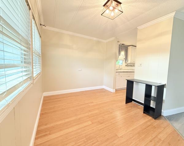 1977 SKYL N/A Mobile Home