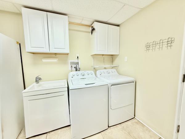 1977 SKYL N/A Mobile Home