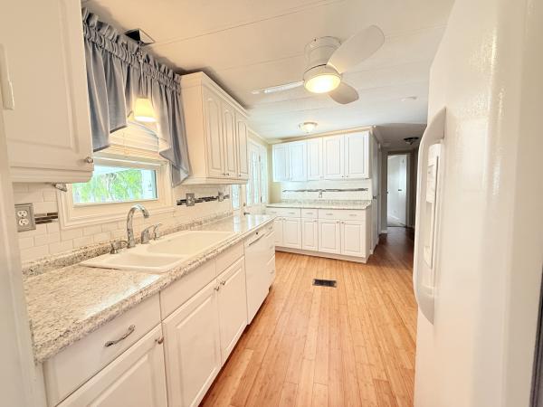 1977 SKYL N/A Mobile Home