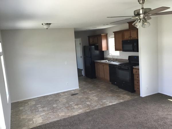 2016 Redman Advantage RA1670217S Mobile Home