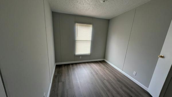 1999 General MFG Homes Inc Cougar Manufactured Home