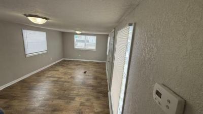 Photo 3 of 7 of home located at 1335 Driftwood Alley Huntington, IN 46750