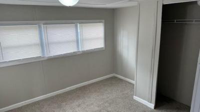 Photo 3 of 6 of home located at 1340 Tanglewood Alley Huntington, IN 46750