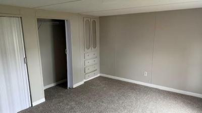 Photo 4 of 7 of home located at 248 Beard Street Huntington, IN 46750