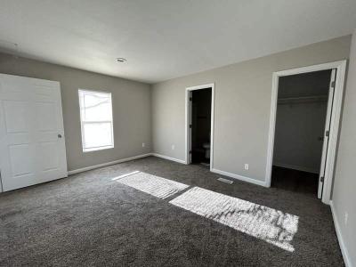 Photo 5 of 11 of home located at 5715 Heather View Fort Wayne, IN 46818