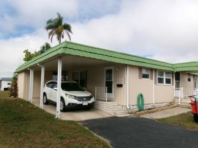 Photo 3 of 13 of home located at 7100 Ulmerton Rd Lot 838 Largo, FL 33771
