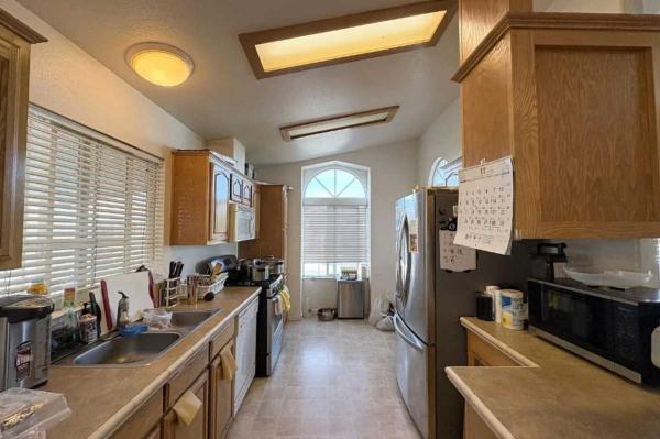 2004 Silvercrest Manufactured Home