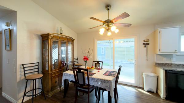 1991 Golden West Homes KG604A4  Home