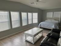 1999 Jacobsen Mobile Home