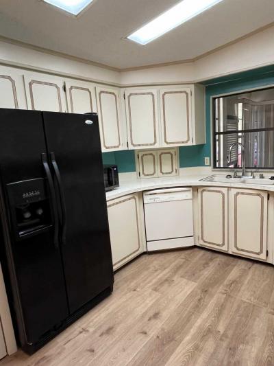 Photo 4 of 27 of home located at 301 Knot Way Deland, FL 32724