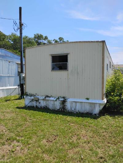 Photo 3 of 4 of home located at 1901 Switzer Rd. Lot 89 Gulfport, MS 39507