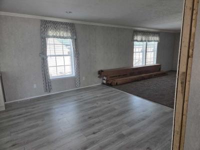 Photo 3 of 13 of home located at 236 Charlestown Road Martinsburg, WV 25405