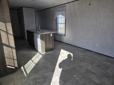 Photo 4 of 13 of home located at 236 Charlestown Road Martinsburg, WV 25405