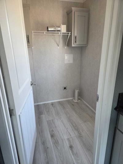 Photo 5 of 25 of home located at 352 Van Clevesville Road Martinsburg, WV 25405