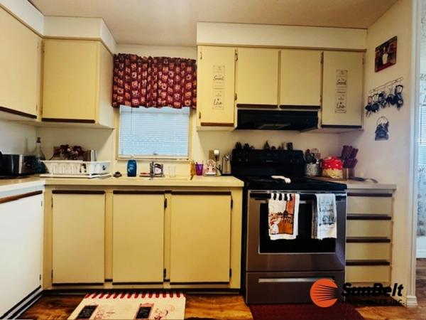 1988 Champion Mobile Home