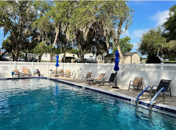 1988 Champion Mobile Home