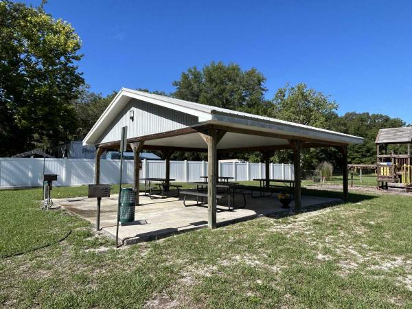 1991 HERI Mobile Home