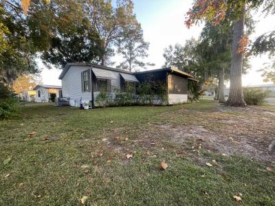 Photo 3 of 33 of home located at 9701 E Highway 25 Lot 196 Belleview, FL 34420