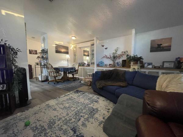 1987 Champion Sunview Mobile Home