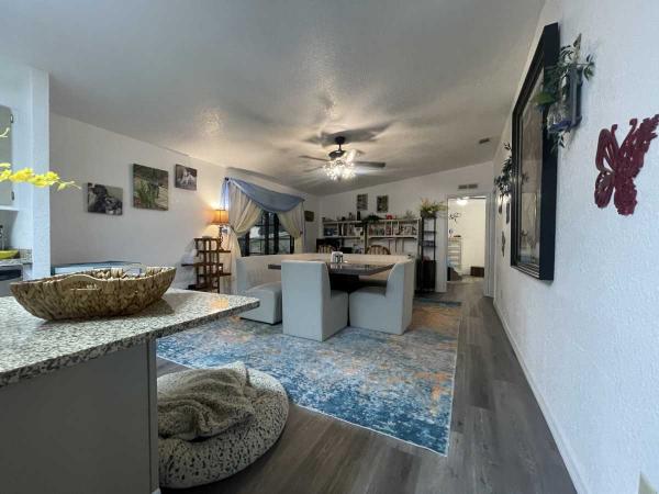 1987 Champion Sunview Mobile Home