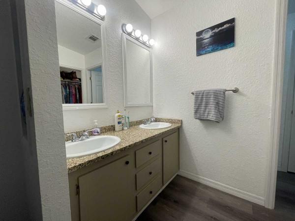 1987 Champion Sunview Mobile Home