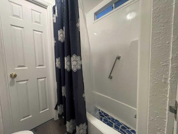 1987 Champion Sunview Mobile Home