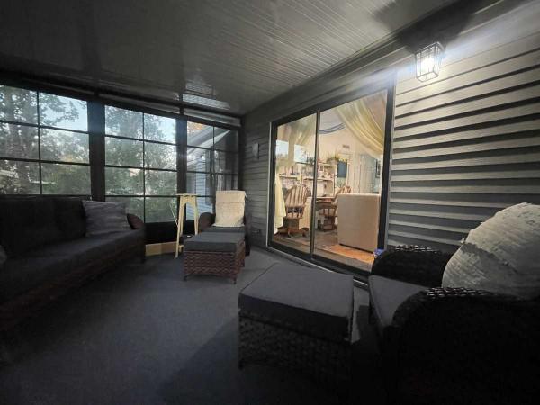 1987 Champion Sunview Mobile Home