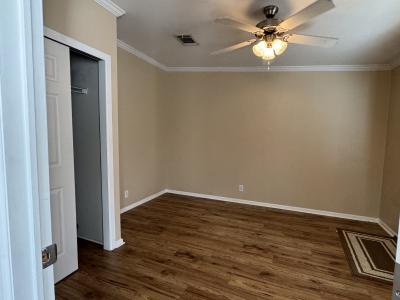 Photo 3 of 17 of home located at 3948 Scramble Drive Ruskin, FL 33570