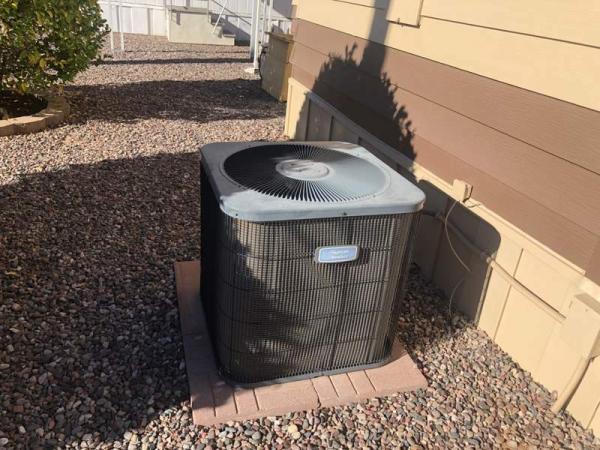 1979 Cavco Manufactured Home