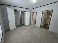 2021 CMH 56MED24442AH21S-OAK ALLEY Manufactured Home