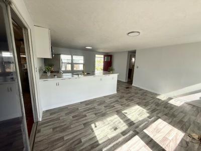 Photo 5 of 13 of home located at 2550 State Rd. 580 #0167 Clearwater, FL 33761