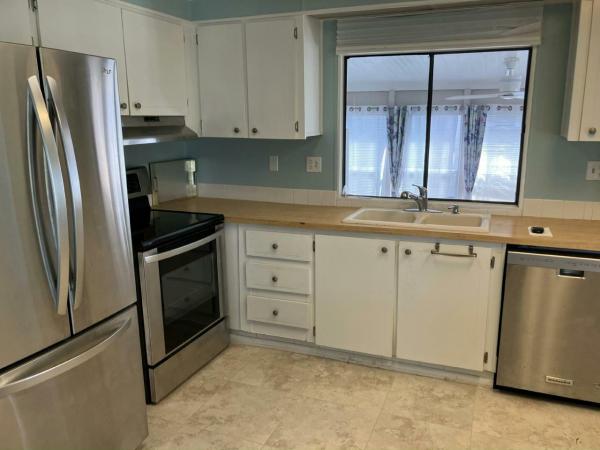 1981 Sherwood HS Manufactured Home