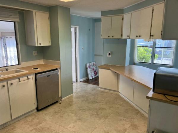 1981 Sherwood HS Manufactured Home