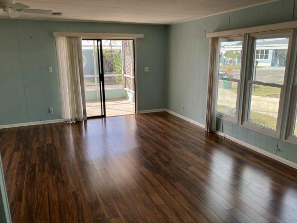 1981 Sherwood HS Manufactured Home