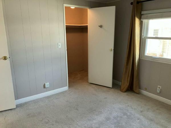 1981 Sherwood HS Manufactured Home