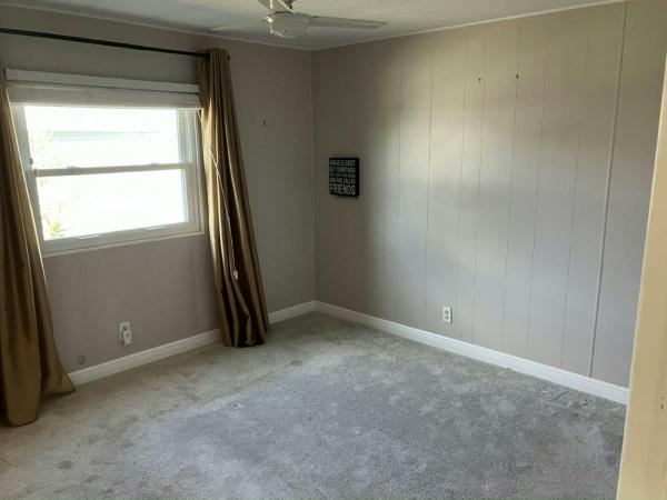 1981 Sherwood HS Manufactured Home