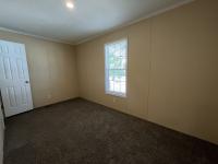 2019 Champion RA1672206 Mobile Home