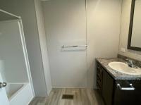 2020 Champion RA1670204 Mobile Home