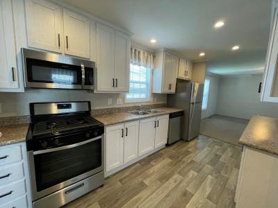 Photo 3 of 11 of home located at 4813 N Hempstead Ct Sterling Heights, MI 48310