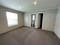 2022 Champion RA1672202 Mobile Home