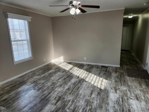 Photo 1 of 2 of home located at 19 Menlo Park Drive Lot Mp19 Belleville, MI 48111