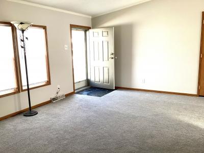 Photo 5 of 20 of home located at 49872 Teton Pass Shelby Township, MI 48315