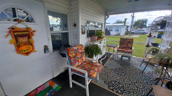 1984 TV tv Mobile Home