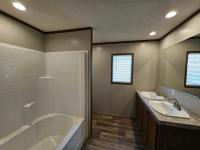 2024 Clayton Homes Inc MIYO Mobile Home