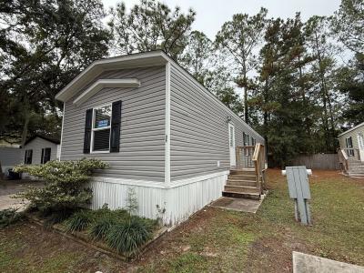 Photo 3 of 14 of home located at 5570 Connie Jean Road, #23 Jacksonville, FL 32222