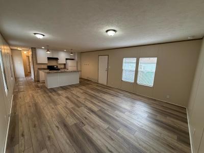 Photo 5 of 14 of home located at 5570 Connie Jean Road, #23 Jacksonville, FL 32222