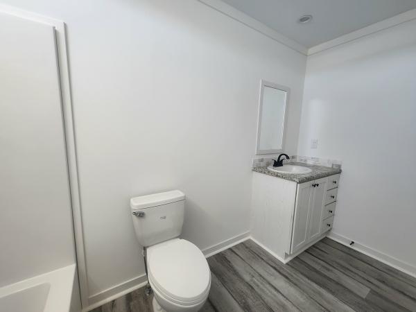 2025 Champion CH2450H32G01 Mobile Home