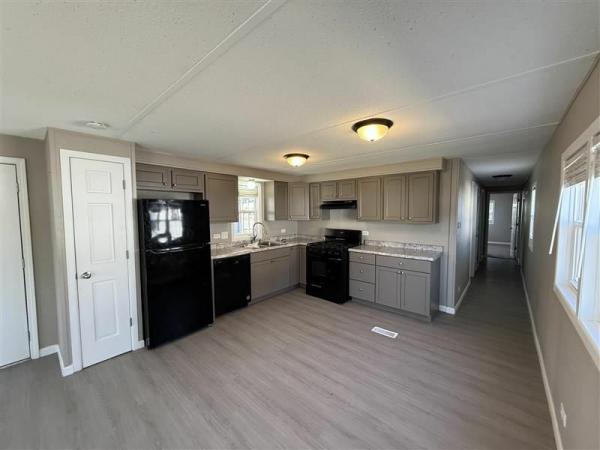 Photo 1 of 2 of home located at 2507 214th Street N #187 Port Byron, IL 61275